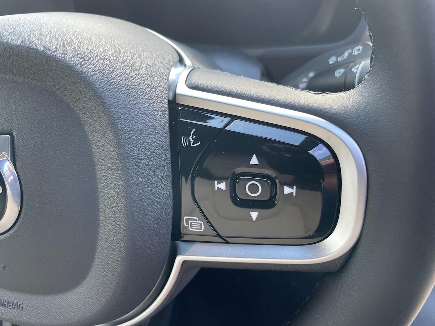 Used Volvo XC90 2025 for sale - 77790354: Photo 25