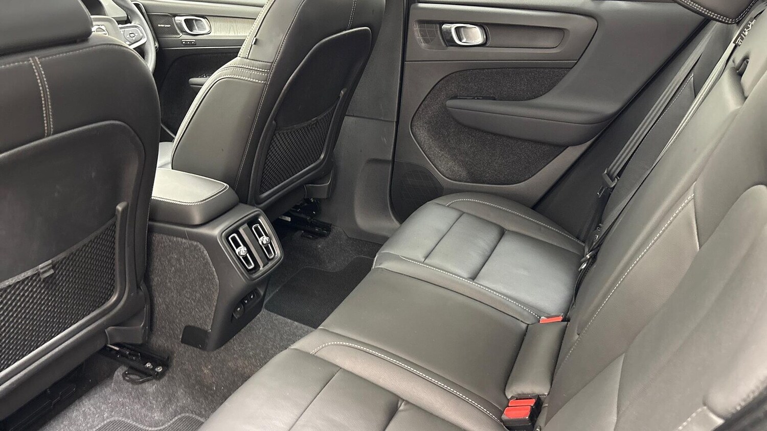 Used Volvo XC40 2024 for sale - 76220405: Photo 13