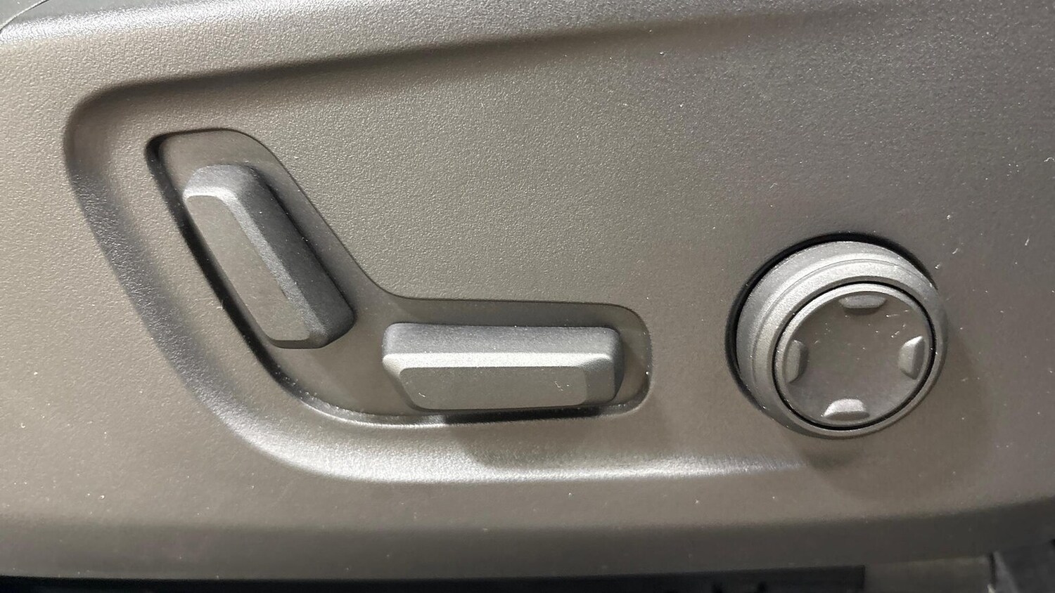 Used Volvo XC40 2024 for sale - 76220405: Photo 27