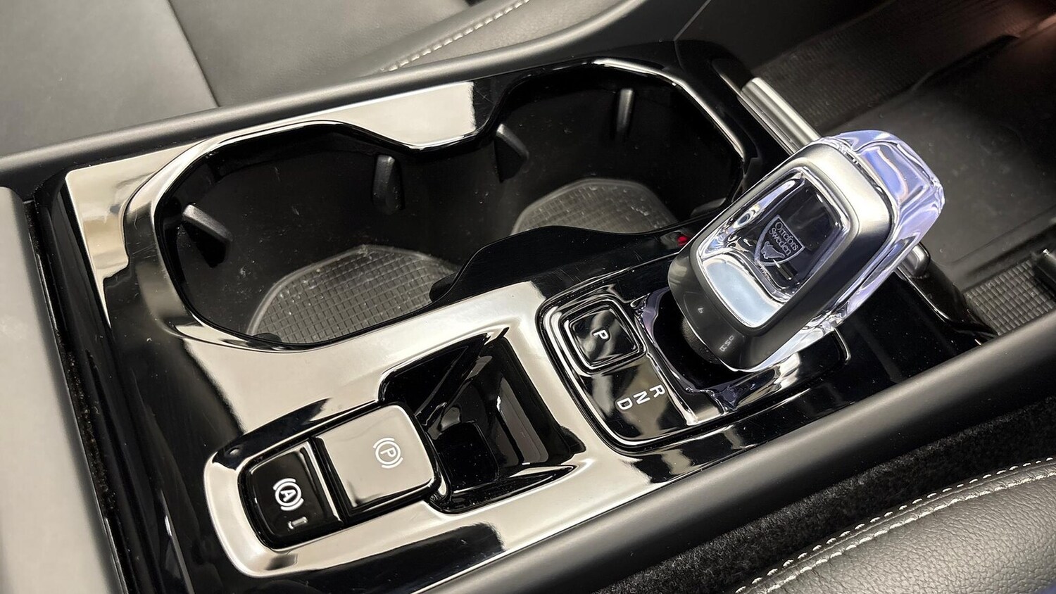 Used Volvo XC40 2024 for sale - 76220405: Photo 30