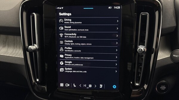 Used Volvo XC40 2024 for sale - 76220405: Photo 33