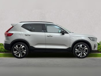 Used Volvo XC40 2024 for sale - 76220405: Photo 3