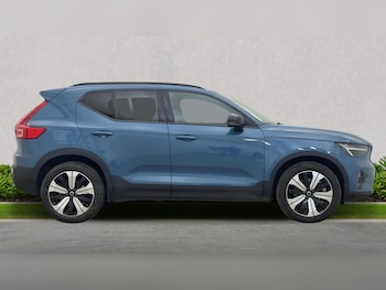 Used Volvo XC40 2022 for sale - 76220408: Photo 3