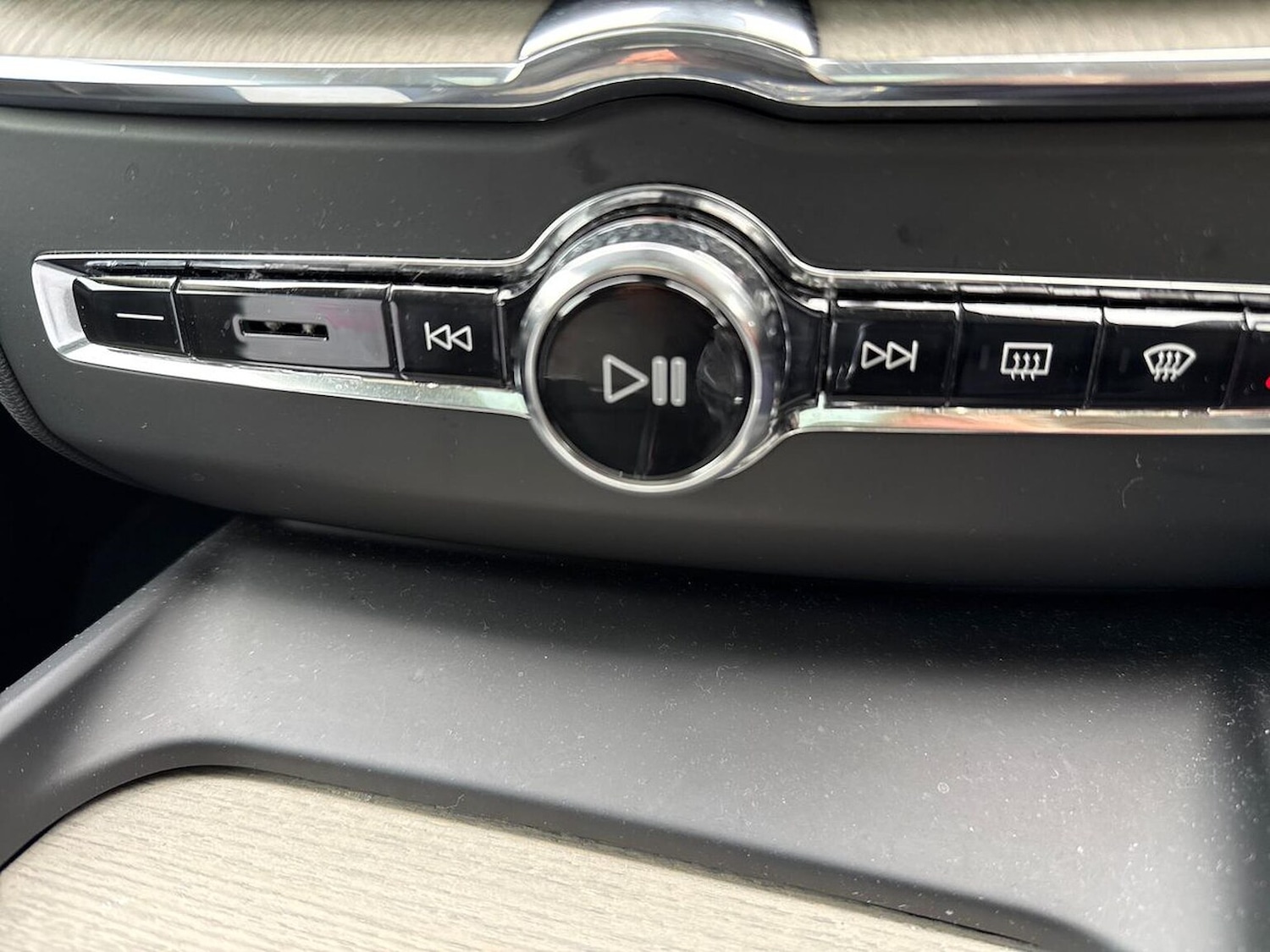 Used Volvo XC60 2021 for sale - 76149447: Photo 12