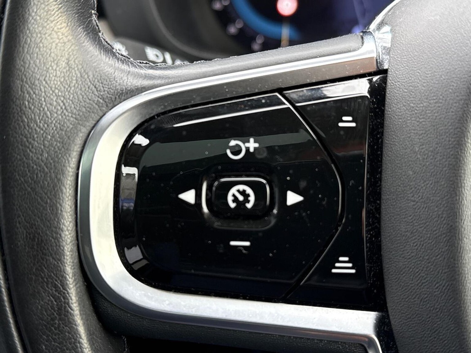 Used Volvo XC60 2021 for sale - 76149447: Photo 27