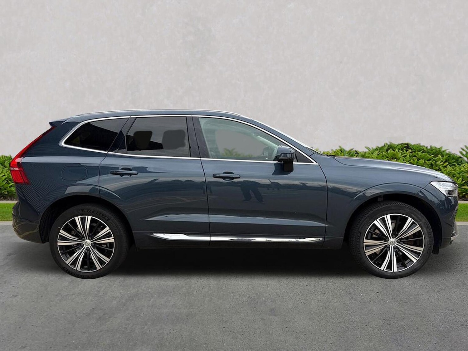 Used Volvo XC60 2021 for sale - 76149447: Photo 3