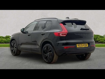 Used Volvo XC40 2025 for sale - 78629592: Photo