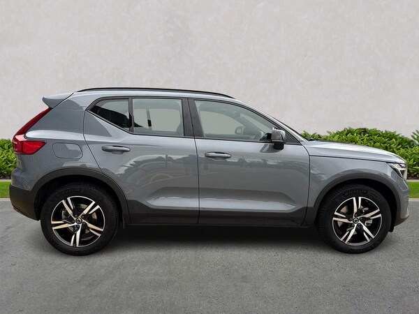 Used Volvo XC40 2023 for sale - 76305403: Photo 3