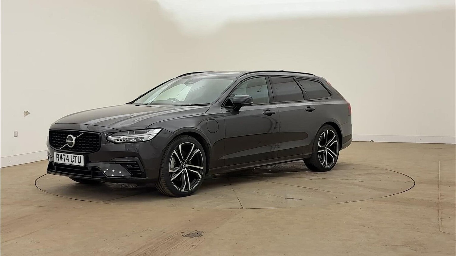 Used Volvo V90 2024 for sale - 76471084: Photo 16