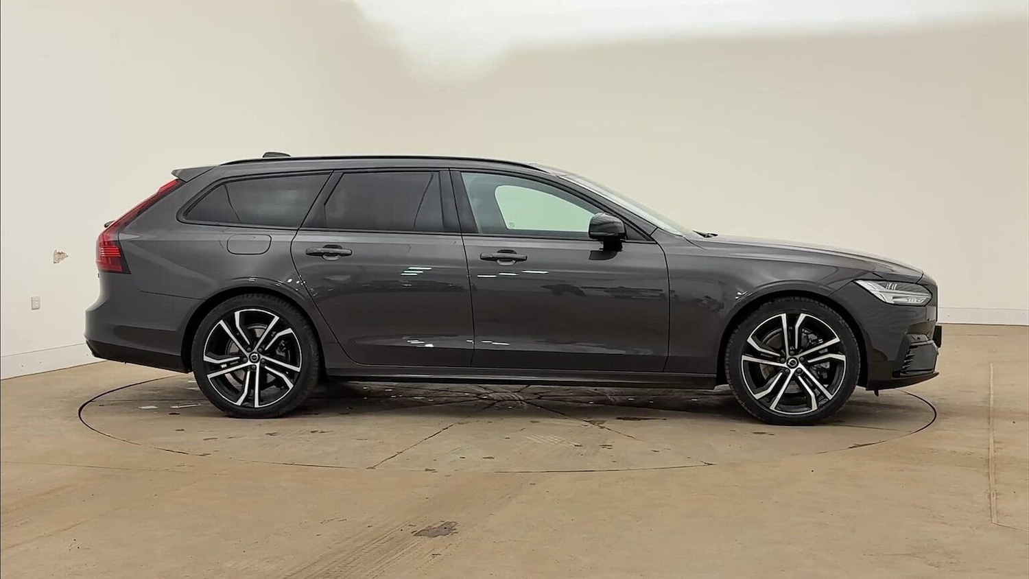 Used Volvo V90 2024 for sale - 76471084: Photo 26