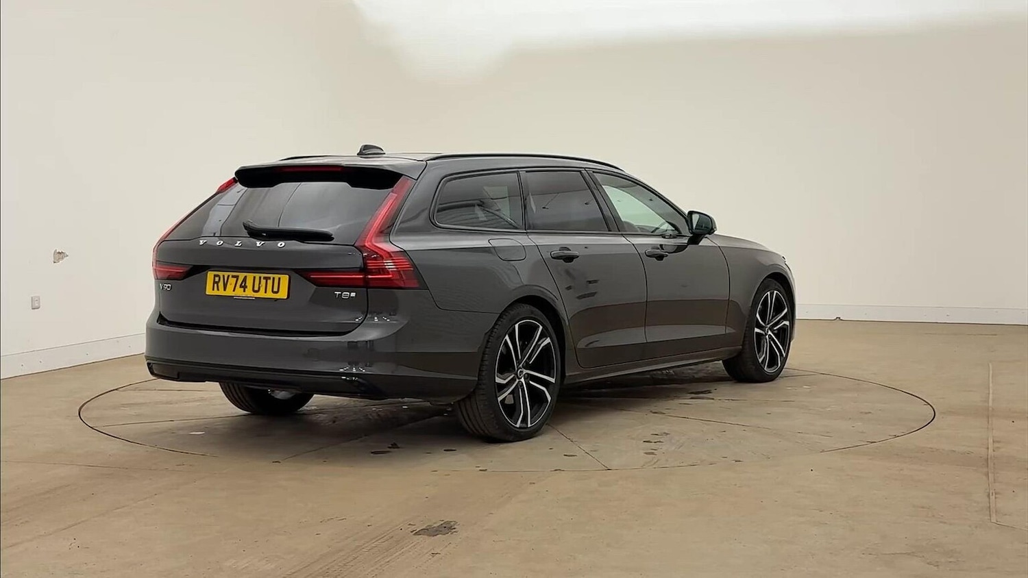 Used Volvo V90 2024 for sale - 76471084: Photo 28