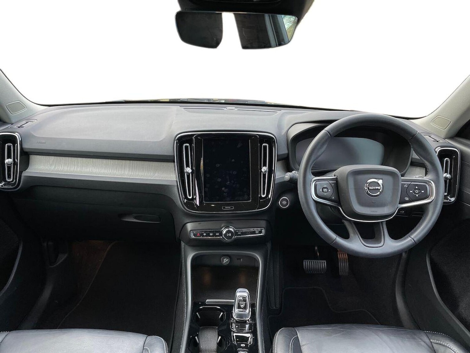 Used Volvo XC40 2022 for sale - 76490528: Photo 8