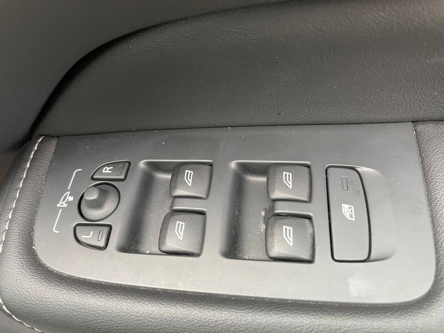 Used Volvo XC60 2020 for sale - 76490821: Photo 21