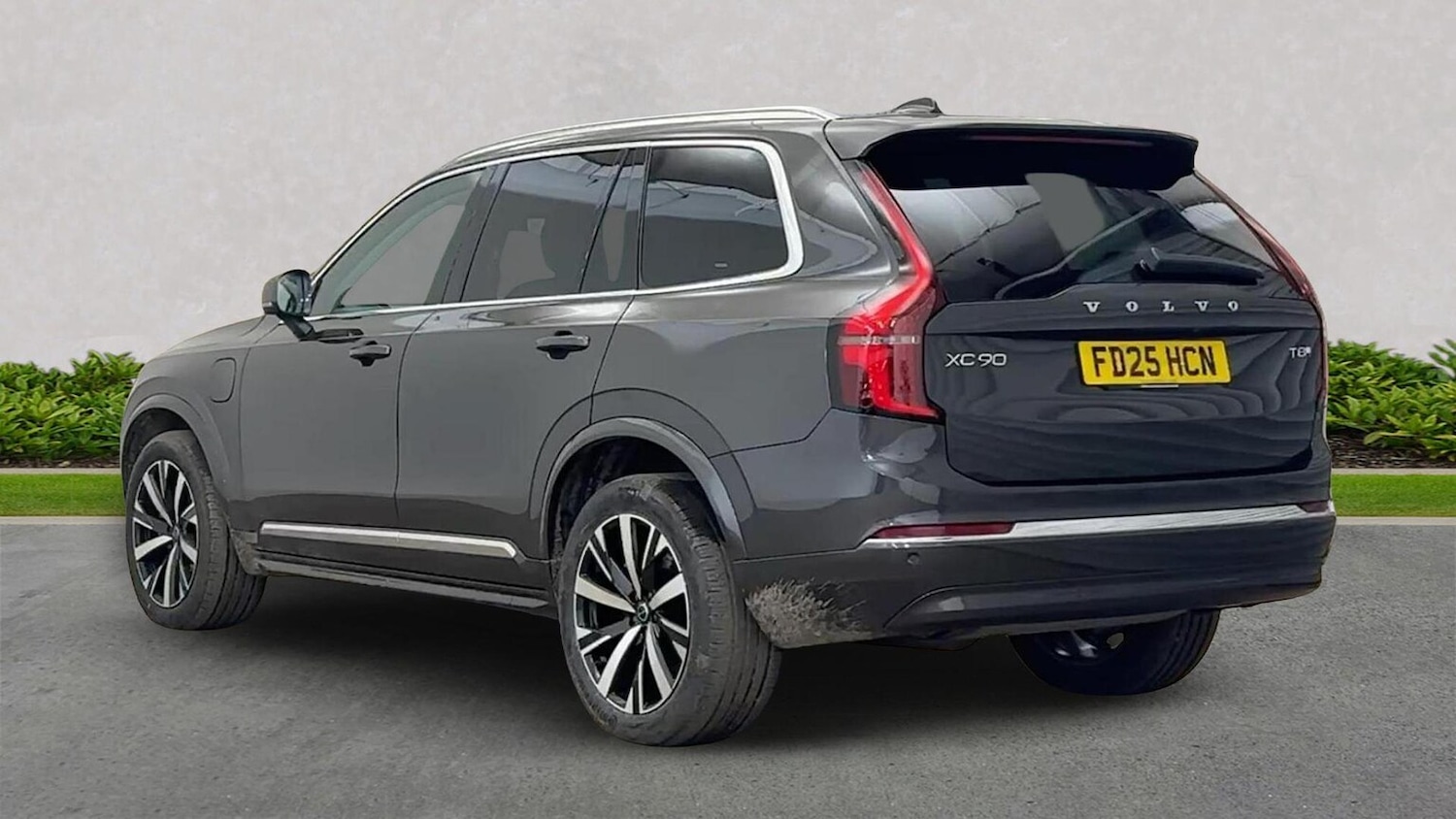 Used Volvo XC90 2025 for sale - 77077300: Photo 2