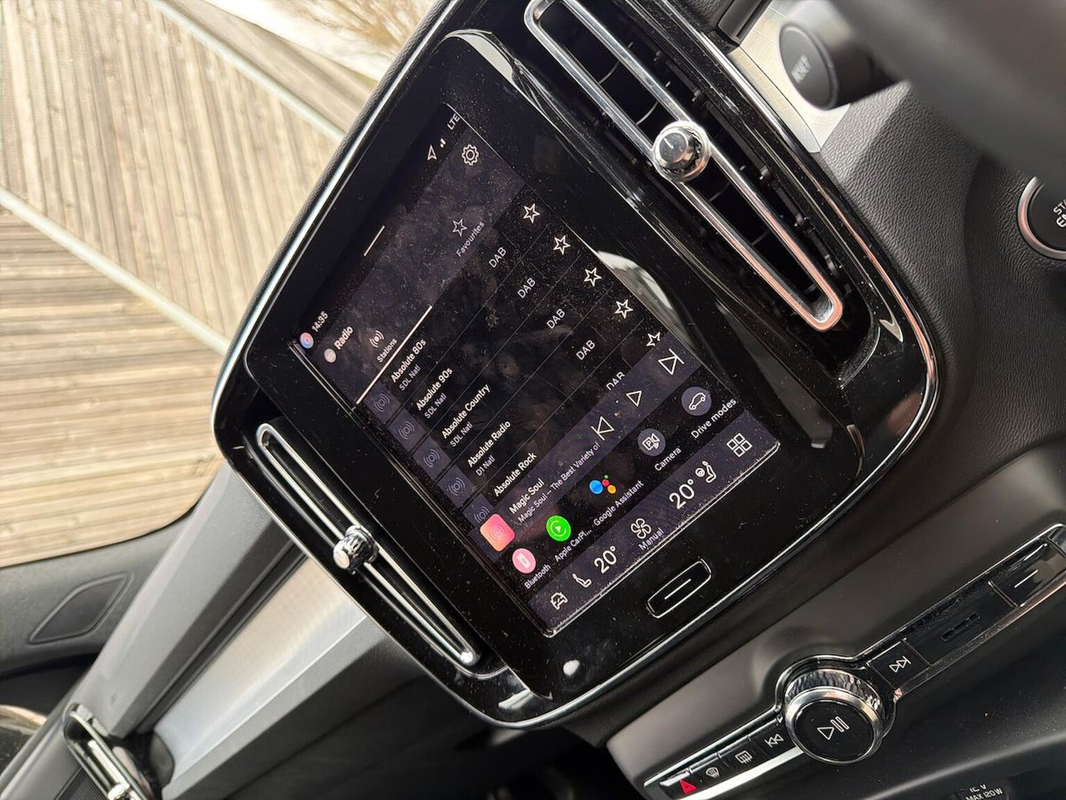 Used Volvo XC40 2025 for sale - 78194027: Photo 13