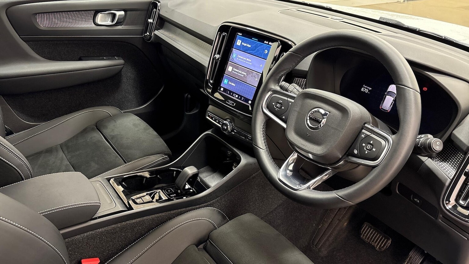 Used Volvo XC40 2025 for sale - 76504987: Photo 12