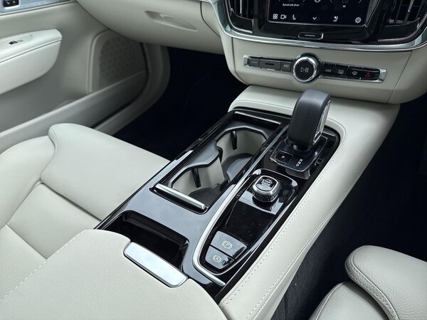 Used Volvo V90 2025 for sale - 76174184: Photo 13