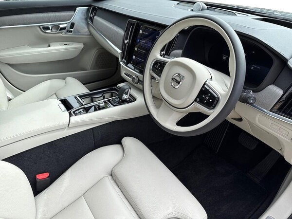 Used Volvo V90 2025 for sale - 76174184: Photo 15