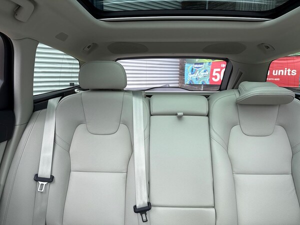 Used Volvo V90 2025 for sale - 76174184: Photo 16