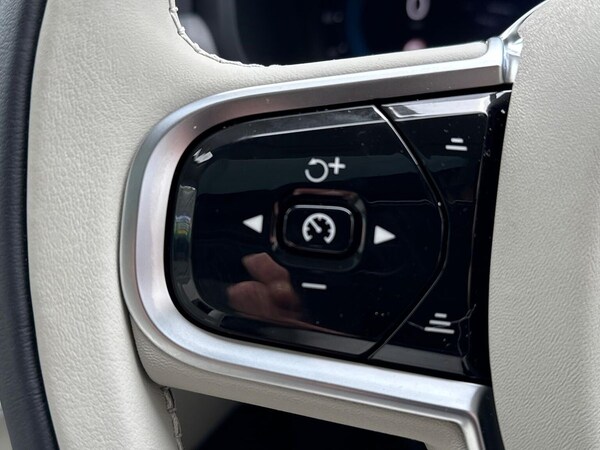 Used Volvo V90 2025 for sale - 76174184: Photo 27