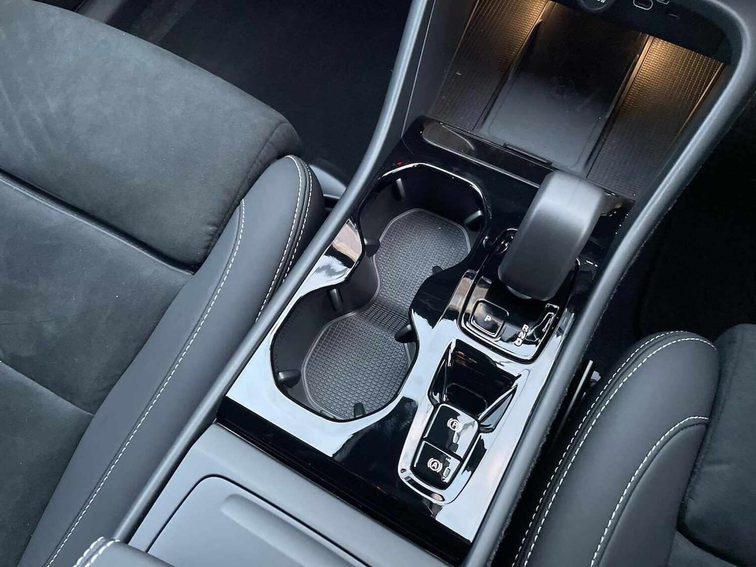 Used Volvo XC40 2025 for sale - 77487374: Photo 13