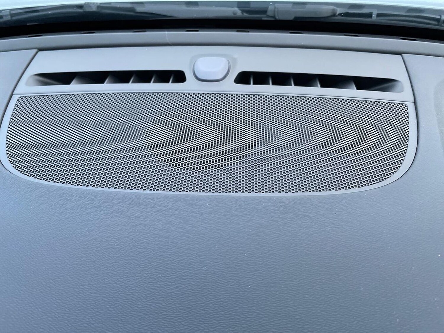 Used Volvo XC40 2025 for sale - 77487374: Photo 30