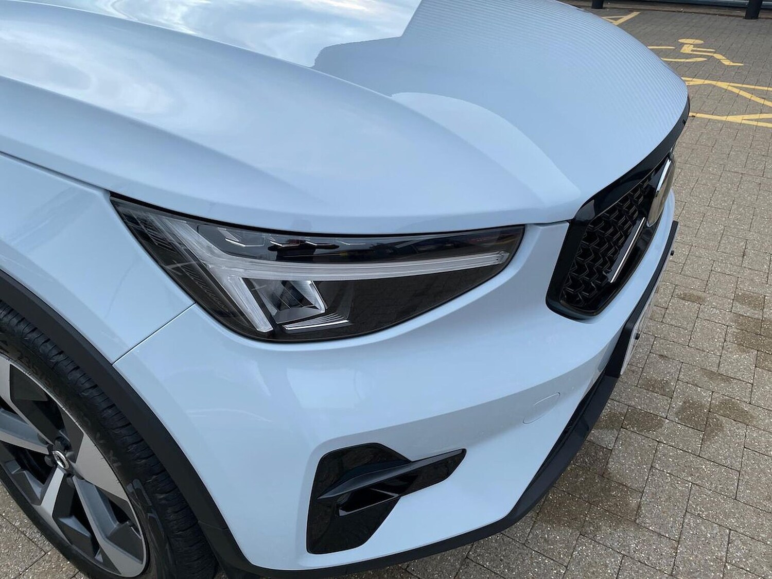 Used Volvo XC40 2025 for sale - 77487374: Photo 32