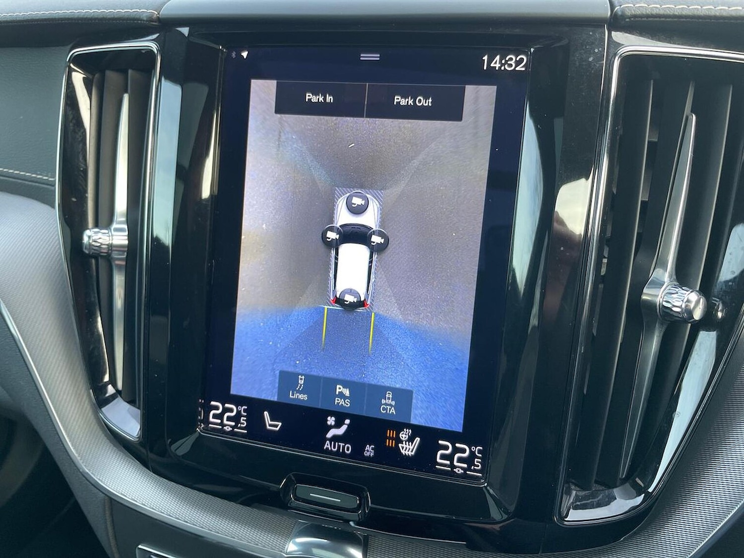 Used Volvo XC60 2021 for sale - 76931646: Photo 23