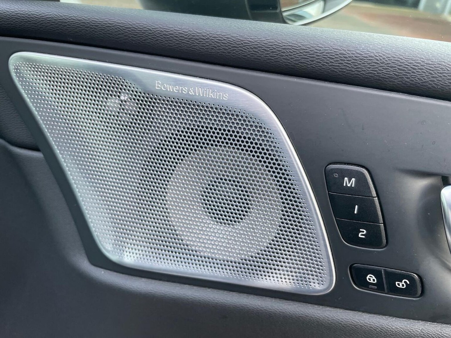 Used Volvo XC60 2021 for sale - 76931646: Photo 25