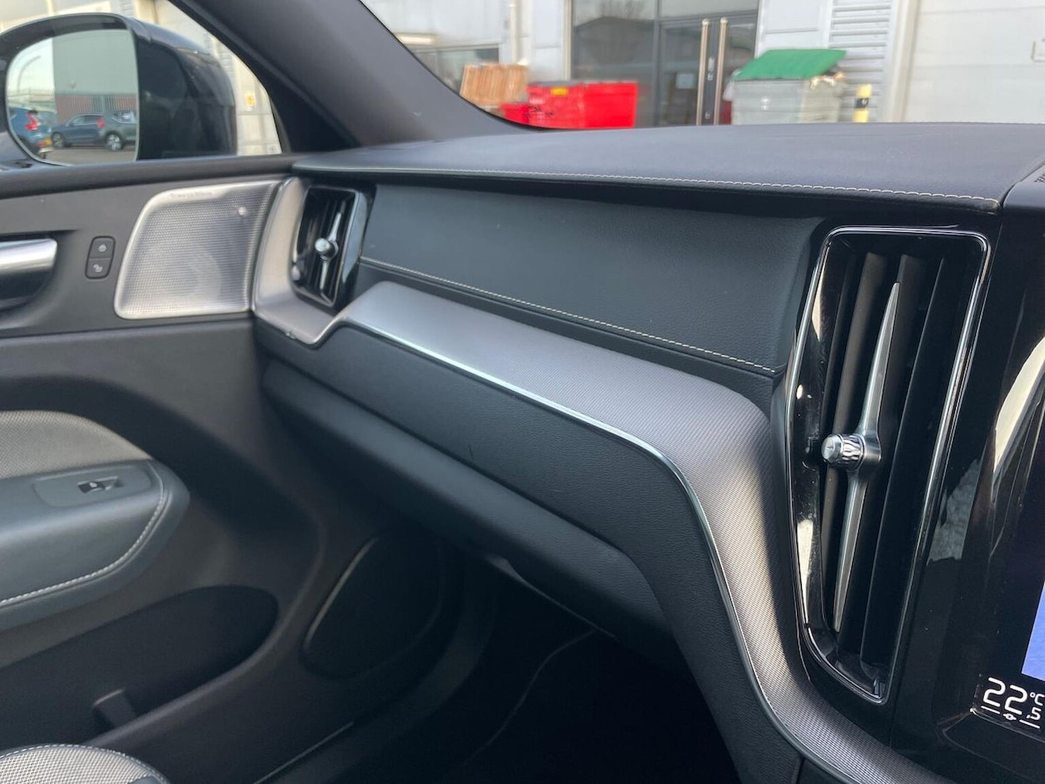 Used Volvo XC60 2021 for sale - 76931646: Photo 33