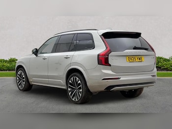 Used Volvo XC90 2025 for sale - 77715392: Photo