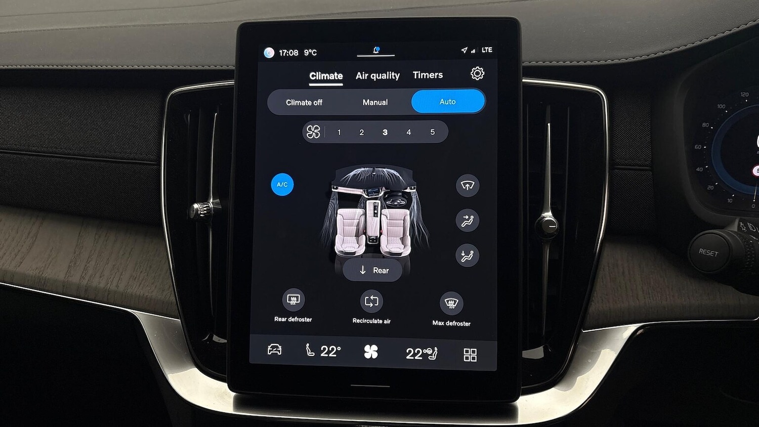 Used Volvo XC90 2025 for sale - 77715392: Photo 38