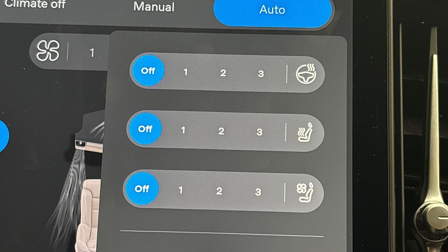 Used Volvo XC90 2025 for sale - 77715392: Photo 40