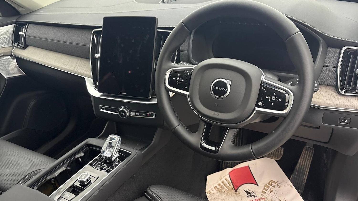 Used Volvo XC90 2025 for sale - 77715392: Photo 9