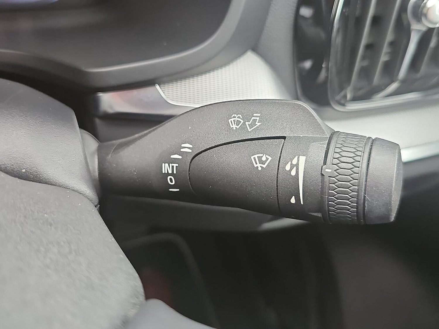 Used Volvo S60 2021 for sale - 76455202: Photo 28