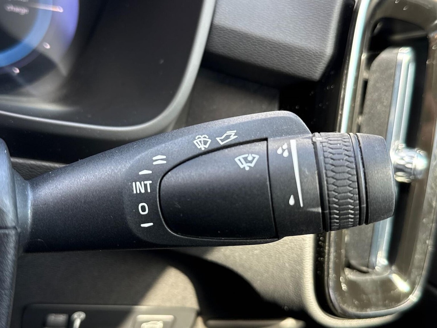 Used Volvo C40 2022 for sale - 77845328: Photo 26