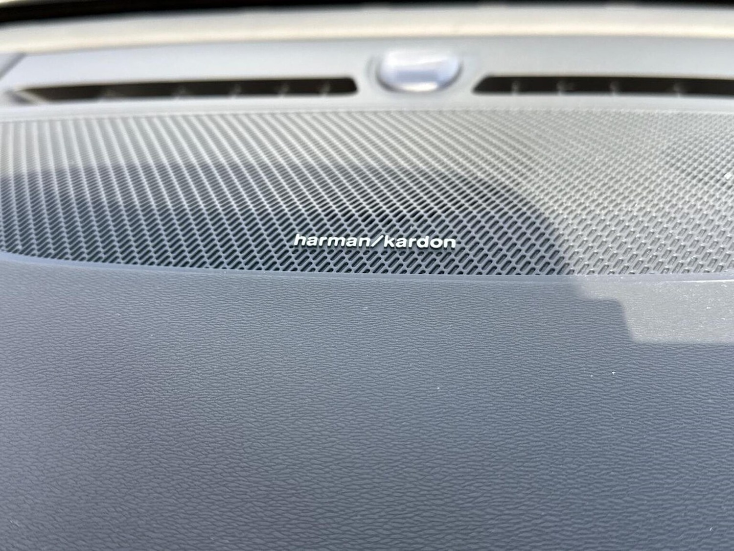 Used Volvo C40 2022 for sale - 77845328: Photo 29