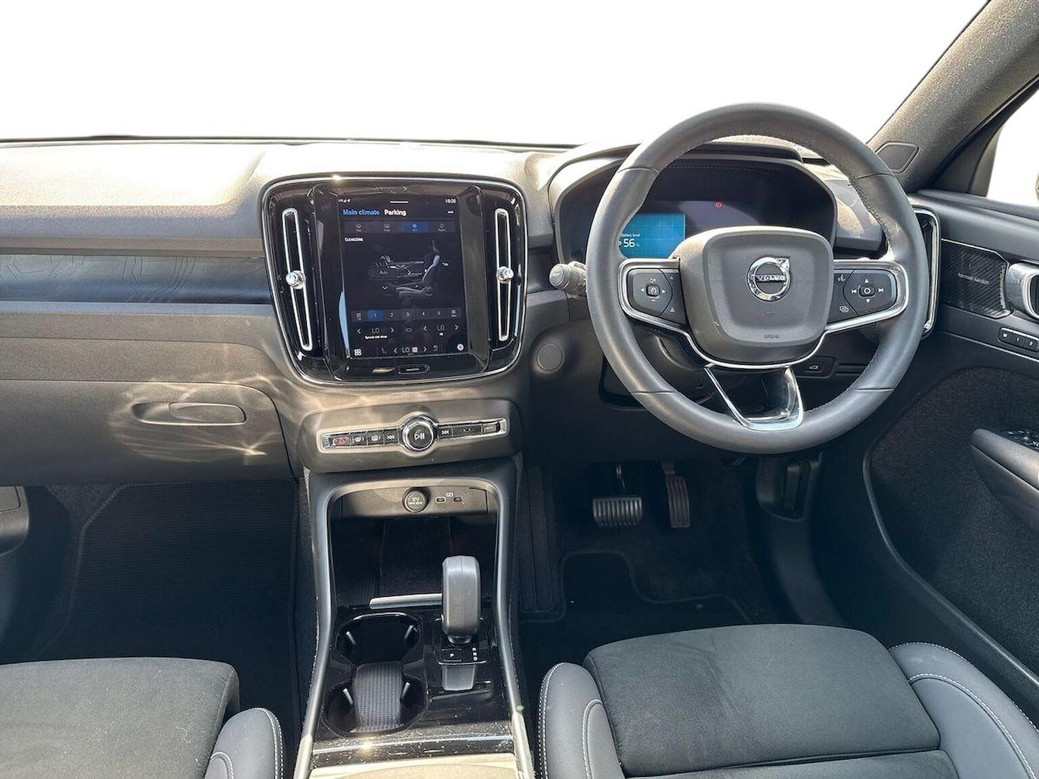 Used Volvo C40 2022 for sale - 77845328: Photo 8