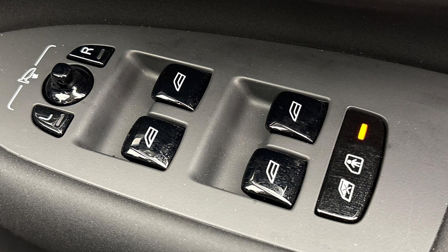 Used Volvo XC90 2025 for sale - 77715397: Photo 25