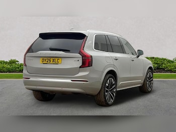 Used Volvo XC90 2025 for sale - 77715397: Photo