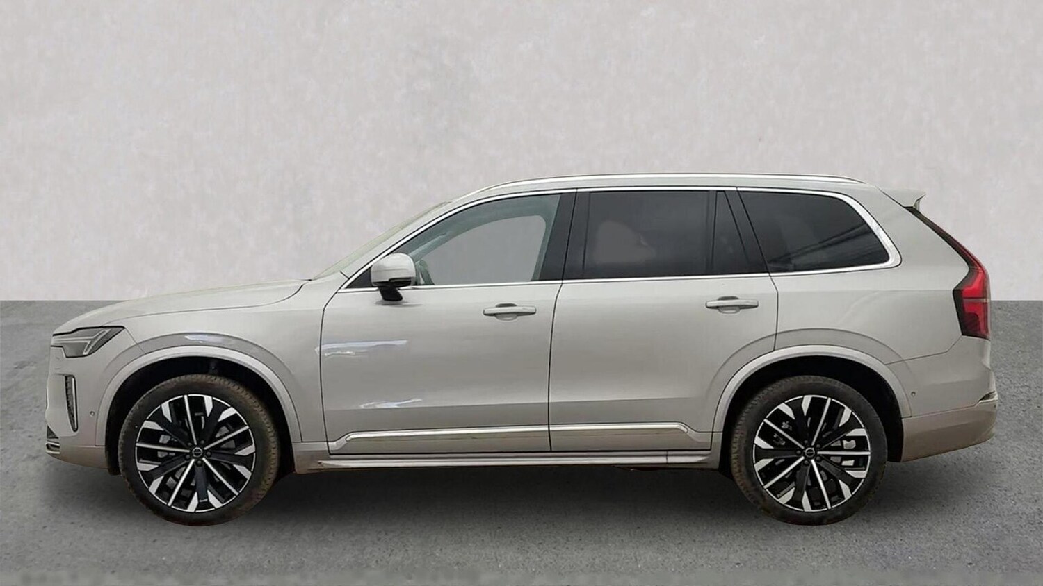 Used Volvo XC90 2025 for sale - 77715397: Photo 6