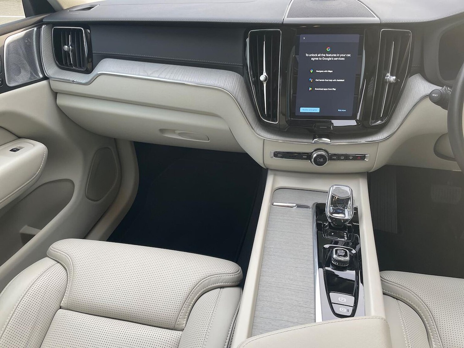 Used Volvo XC60 2024 for sale - 78194197: Photo 13