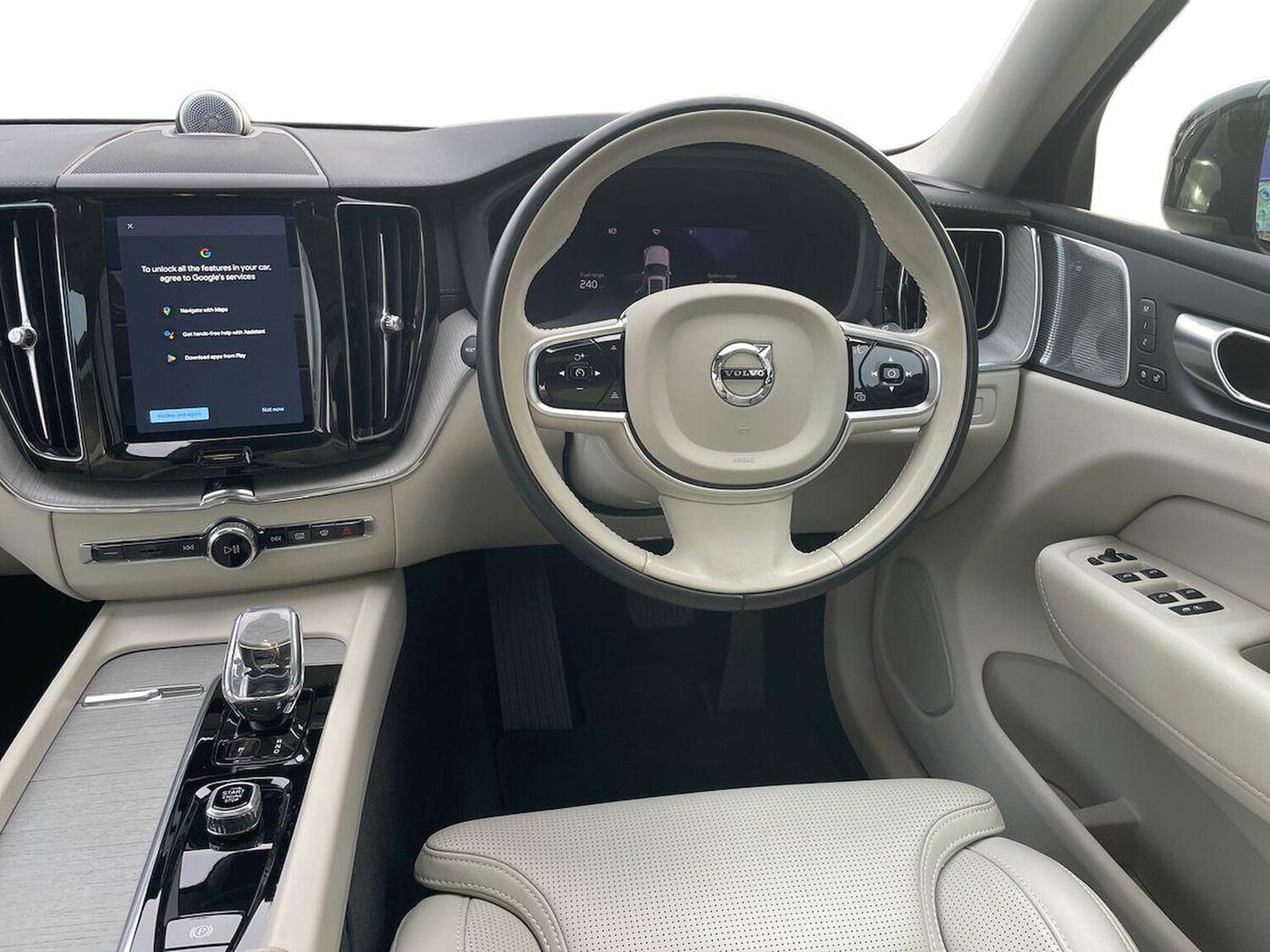 Used Volvo XC60 2024 for sale - 78194197: Photo 15