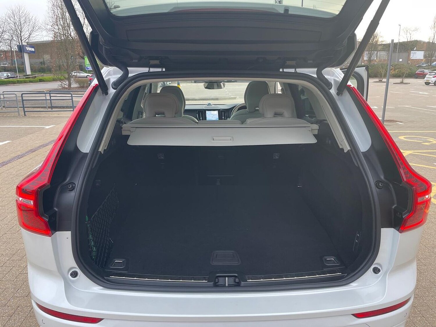 Used Volvo XC60 2024 for sale - 78194197: Photo 17