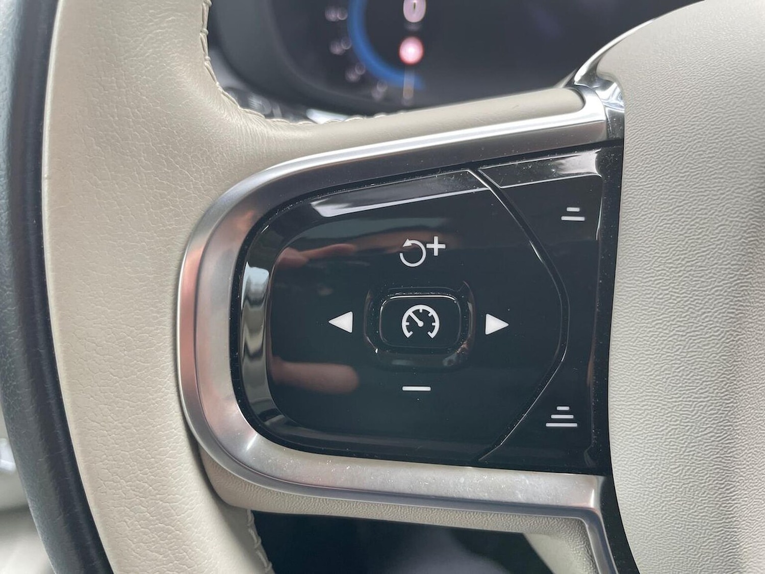 Used Volvo XC60 2024 for sale - 78194197: Photo 27