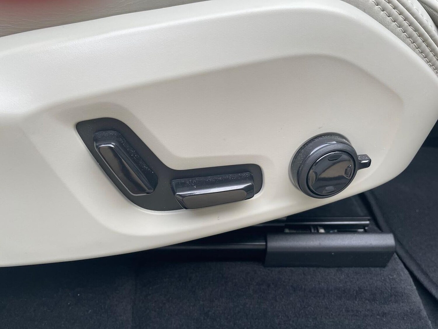 Used Volvo XC60 2024 for sale - 78194197: Photo 30