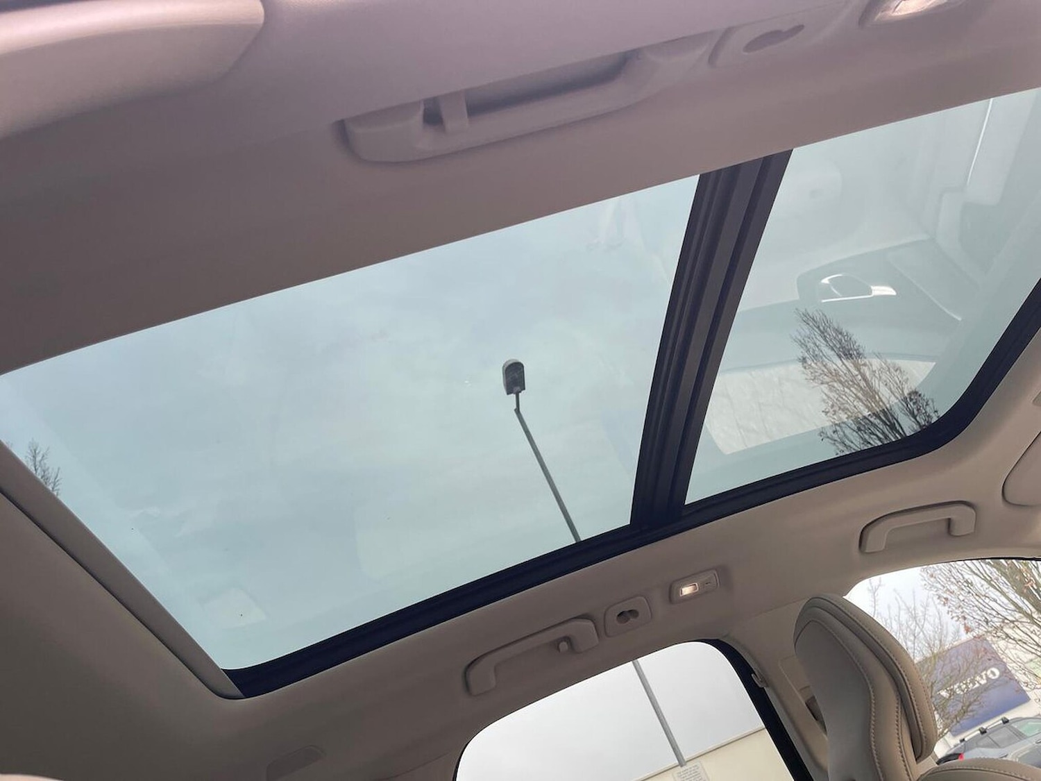 Used Volvo XC60 2024 for sale - 78194197: Photo 32