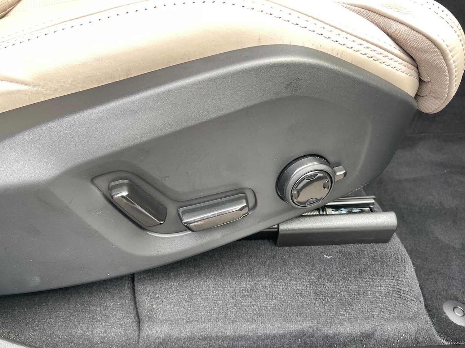 Used Volvo XC90 2025 for sale - 77487472: Photo 29