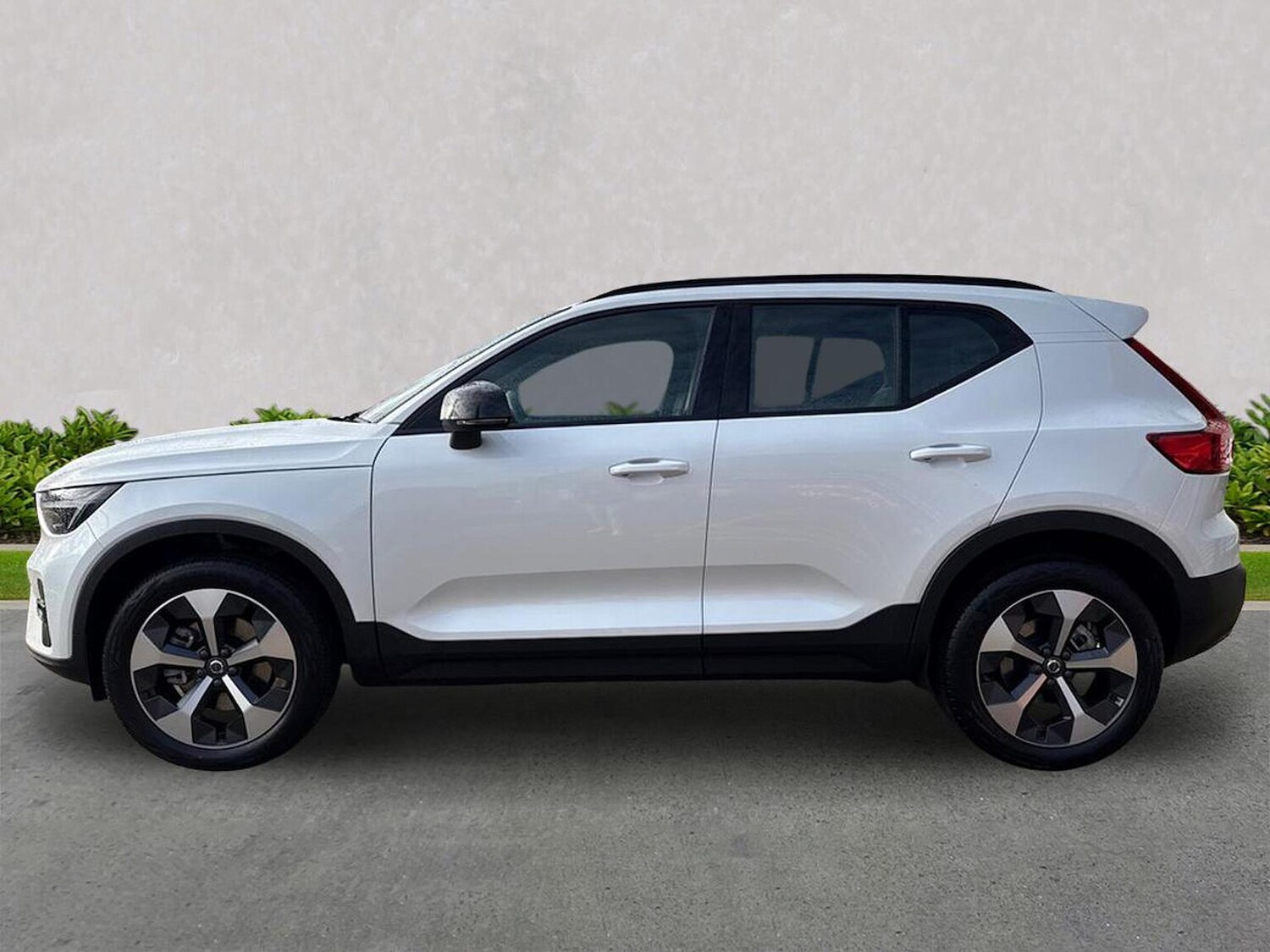 Used Volvo XC40 2025 for sale - 77487362: Photo 19