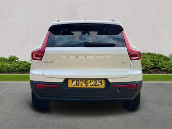 Used Volvo XC40 2025 for sale - 77487362: Photo